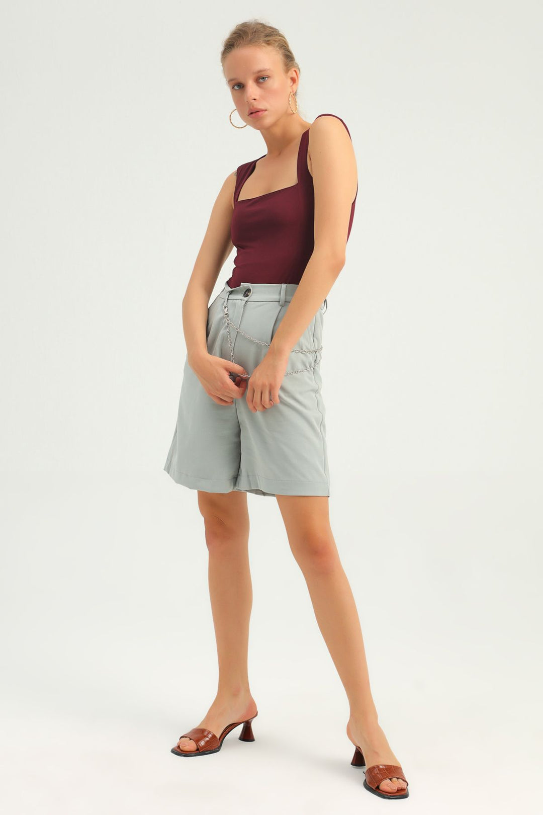 Chain Detailed High Waist Shorts Mint