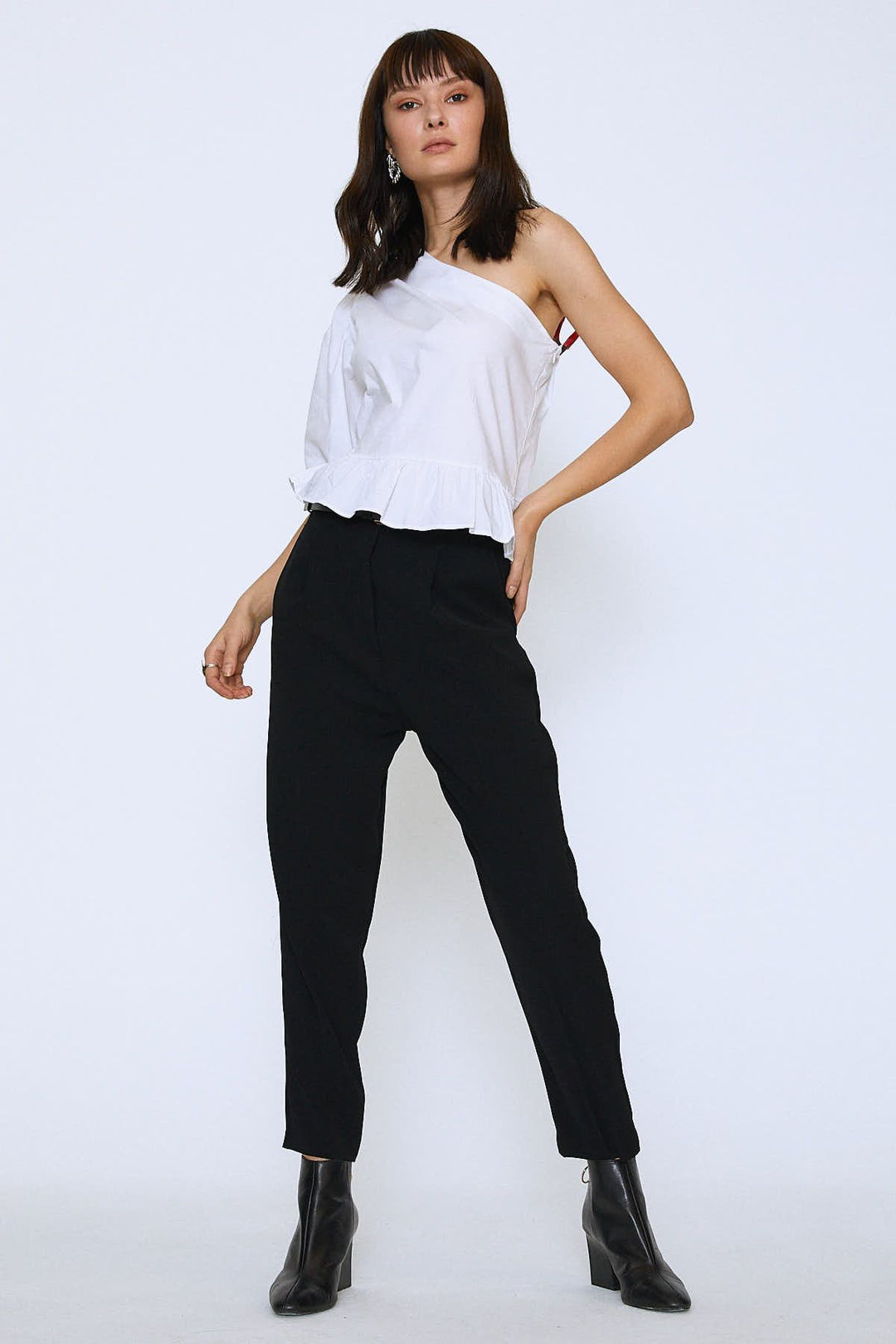 Tek Omuz Peplum Bluz Beyaz