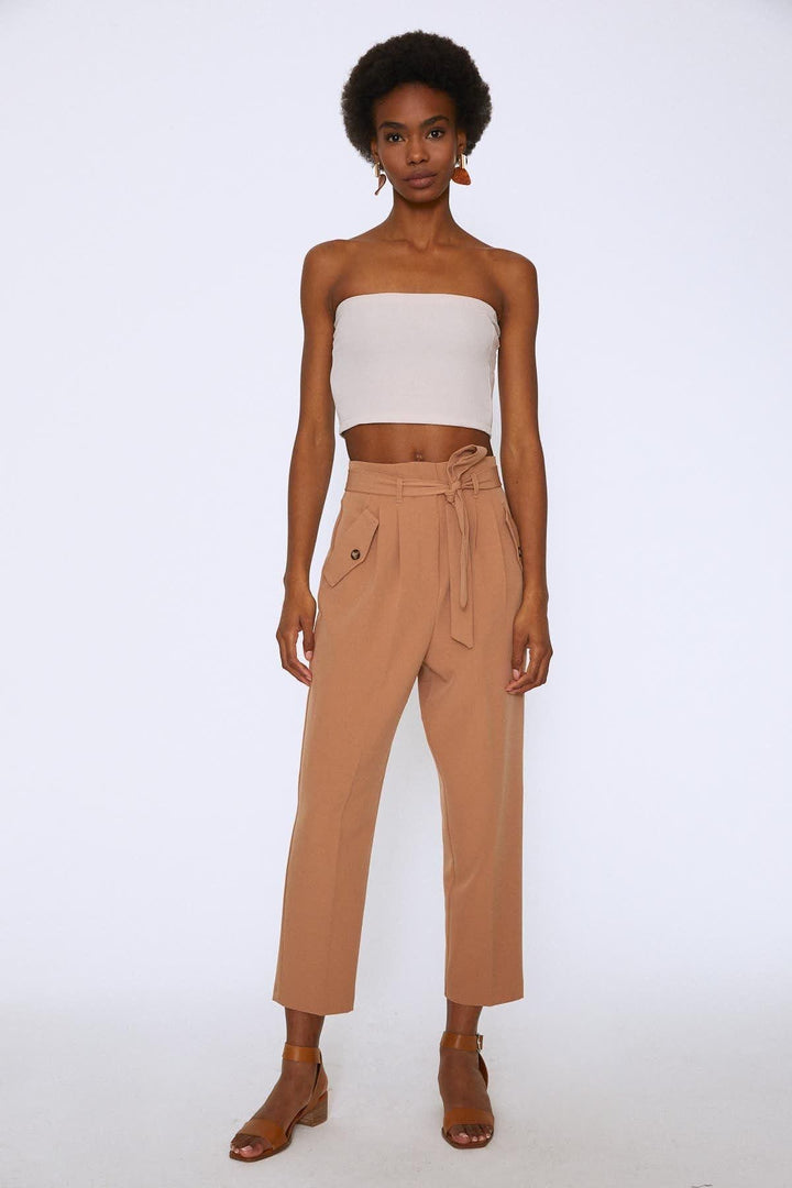 Beli Bağlamalı Cepli Pantolon Camel