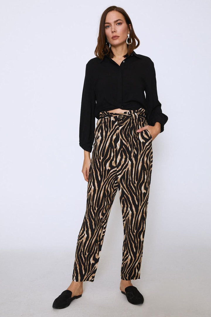 Zebra Patterned Waist Belted Trousers Black