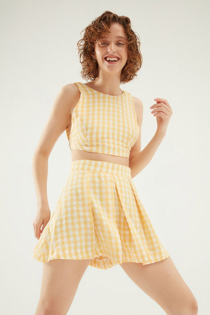 Ekose Pileli Şort Sarı