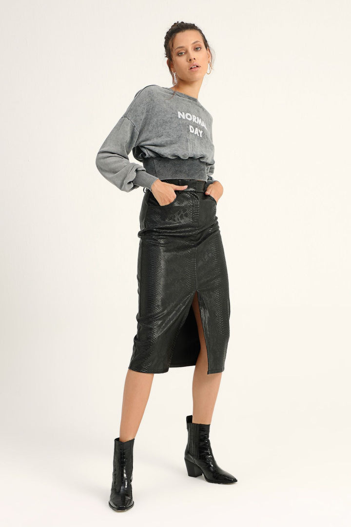 Slit Leather Skirt Black