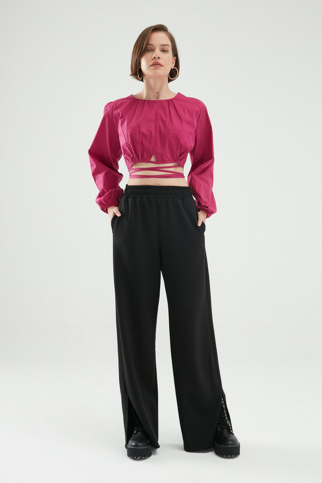 Beli Lastikli Yırtmaçlı Pantolon Siyah