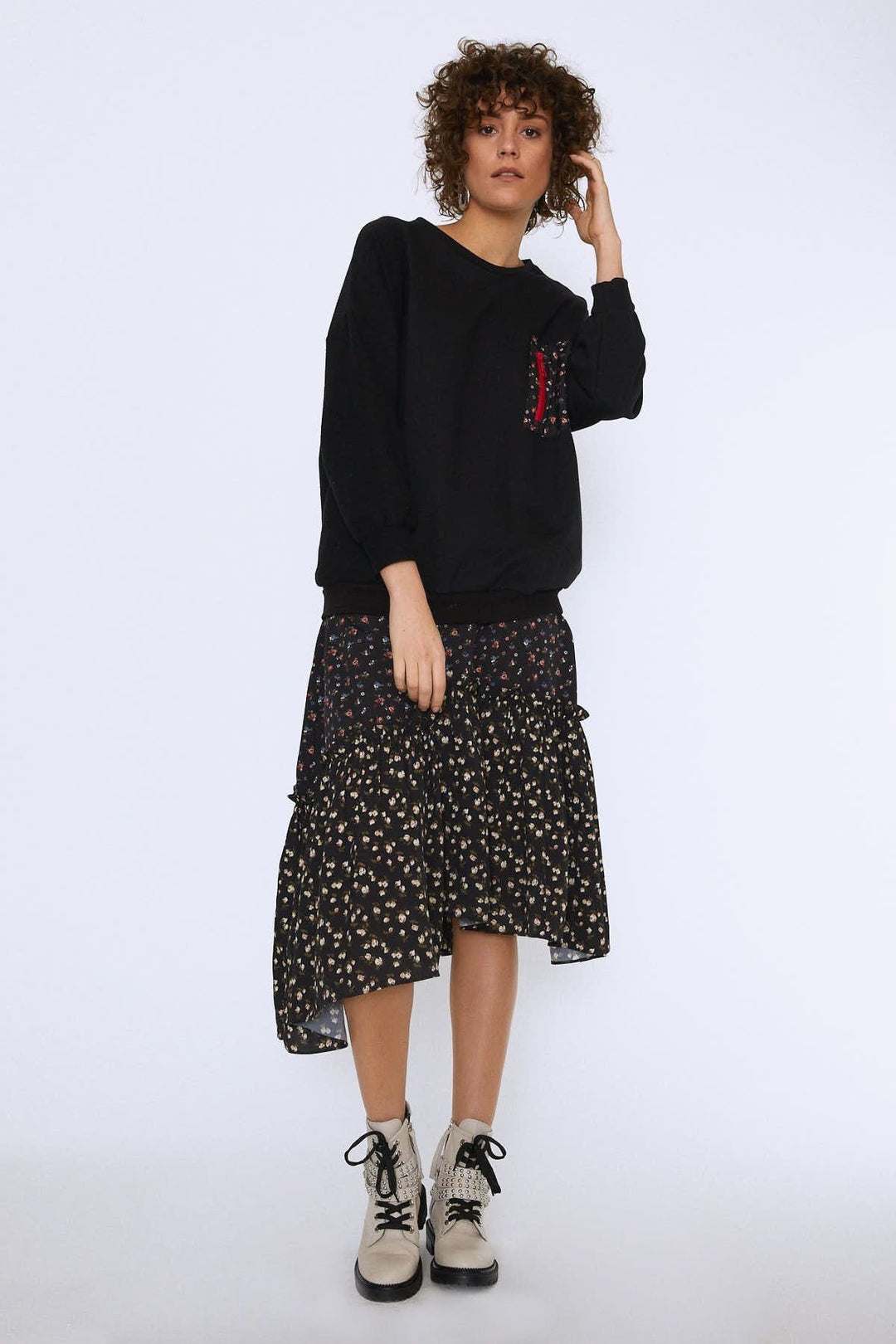 Desenli Cep Detaylı Elbise Siyah