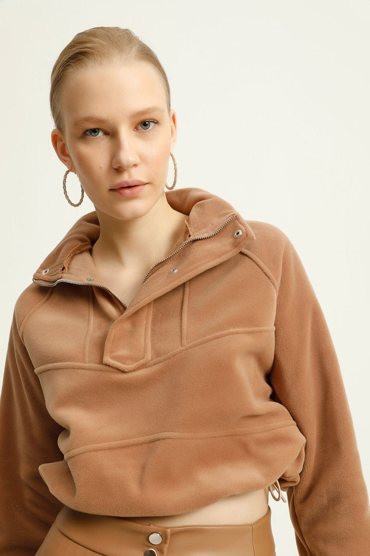 Hooded Fleece Sweatshirt Camel