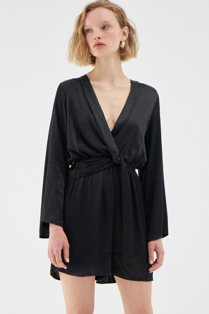 Düğüm Detaylı Saten Tulum Siyah