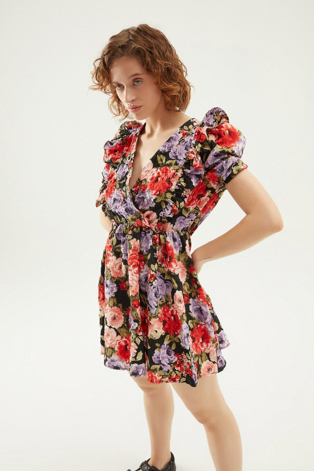 Desenli Fırfırlı Balon Kol Elbise Siyah