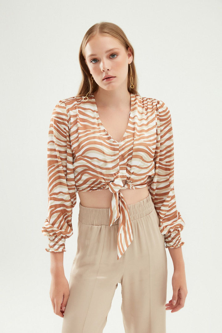 Patterned Satin Crop Blouse Camel