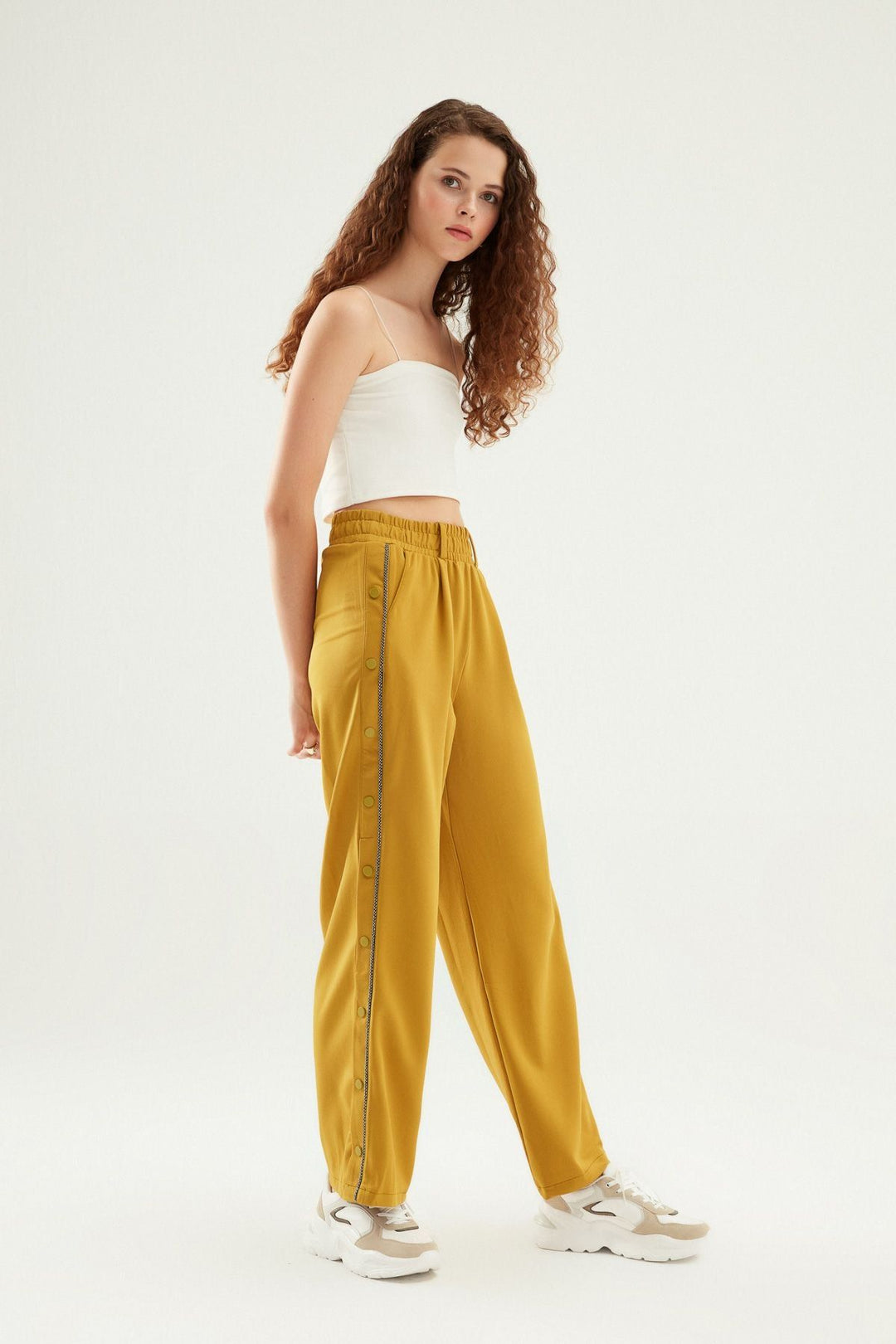 Yanları Çıtçıtlı Pantolon Olive