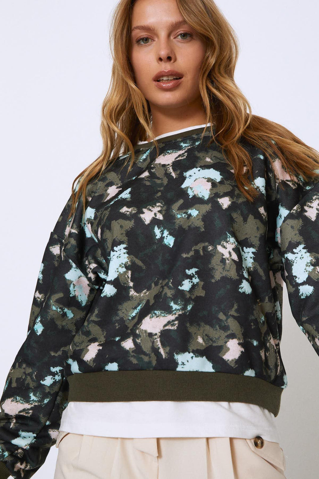 Camouflage Patterned Sweatshirt Khaki