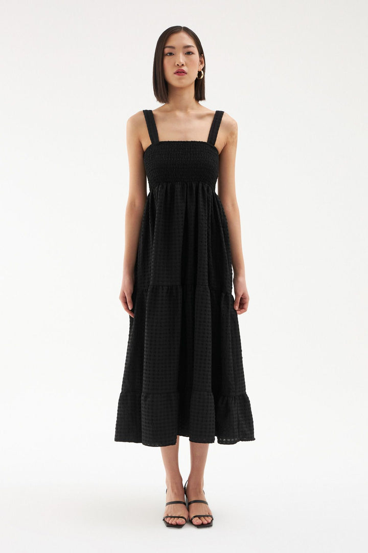 Askılı Fırfır Detaylı Elbise Siyah