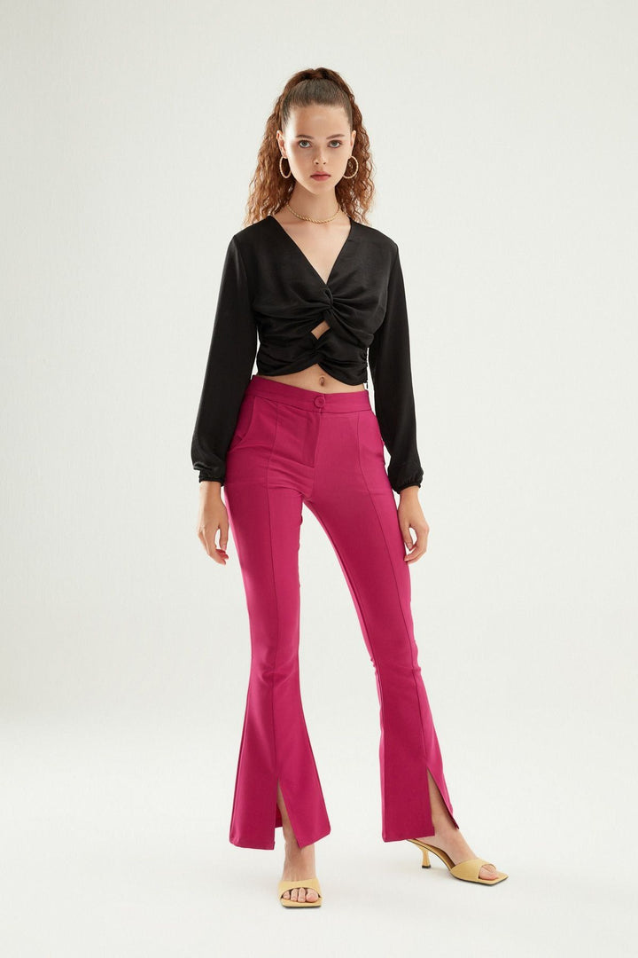 Decollete Detailed V-Neck Blouse Black