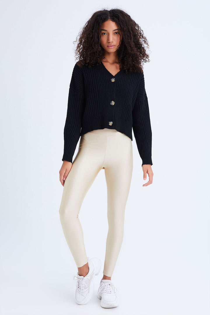 Düğmeli Hırka Siyah