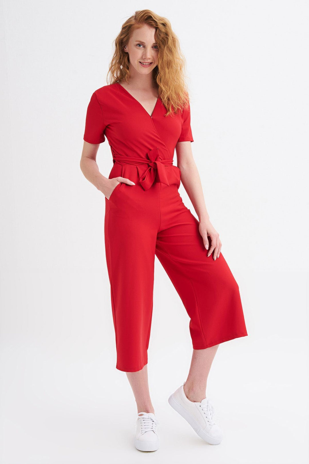 Kruvaze Beli Kuşaklı Tulum Kırmızı