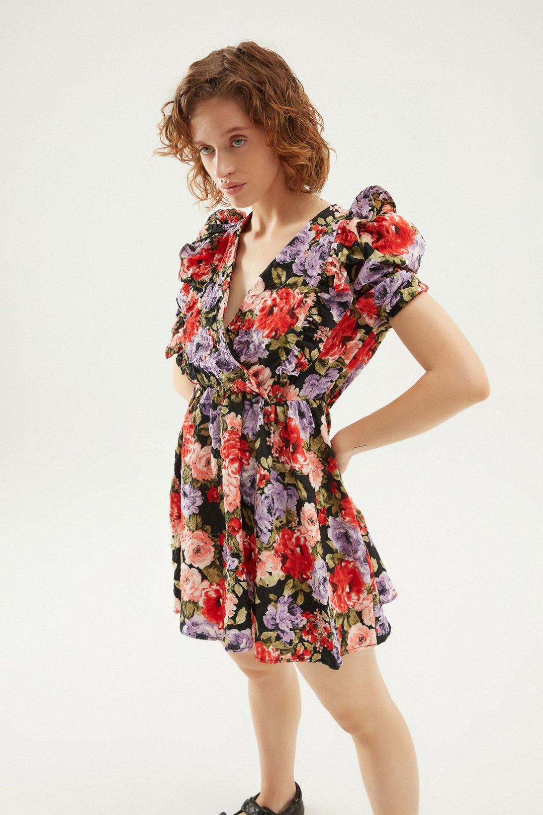 Desenli Fırfırlı Balon Kol Elbise Siyah