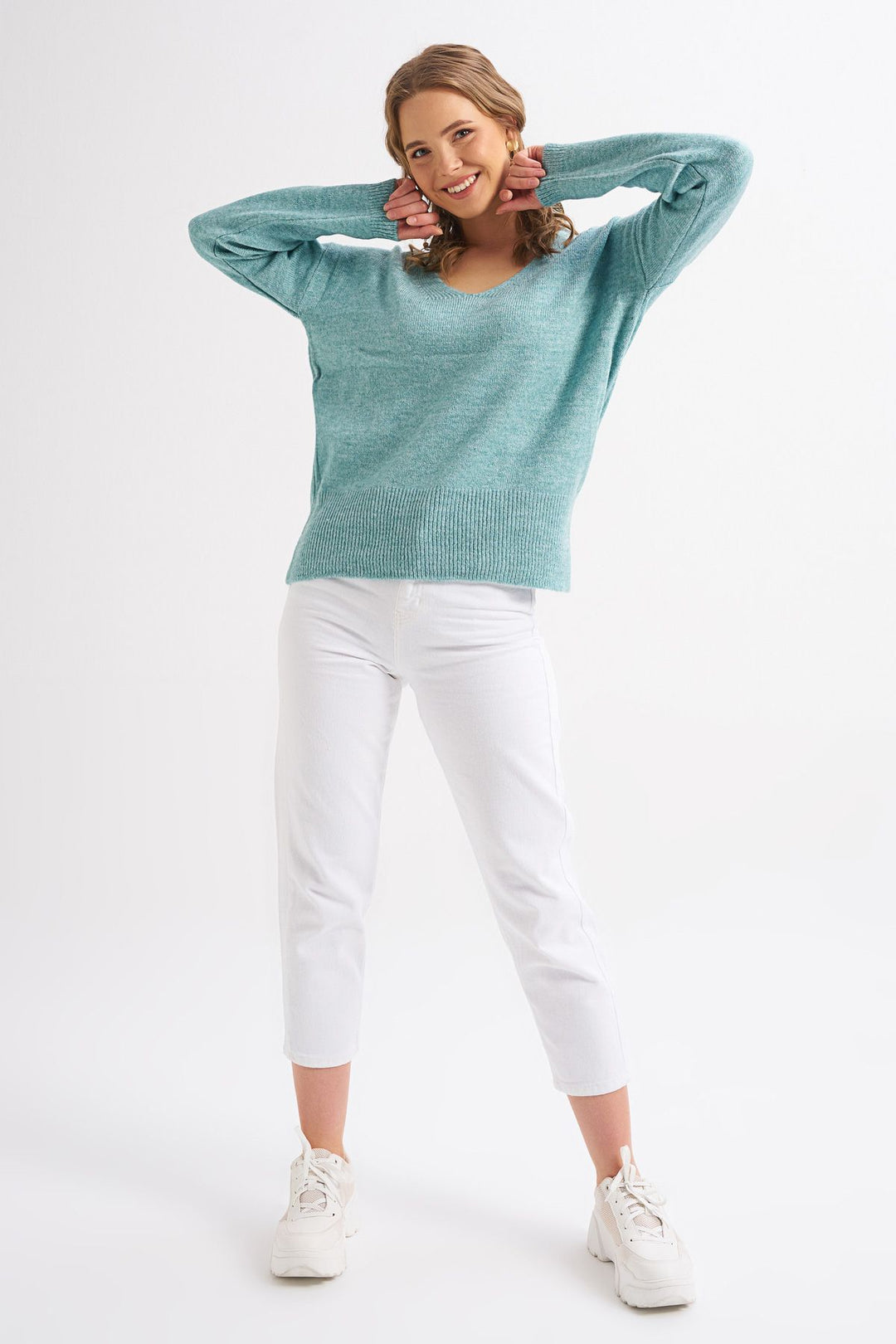 V Neck Sweater Mint
