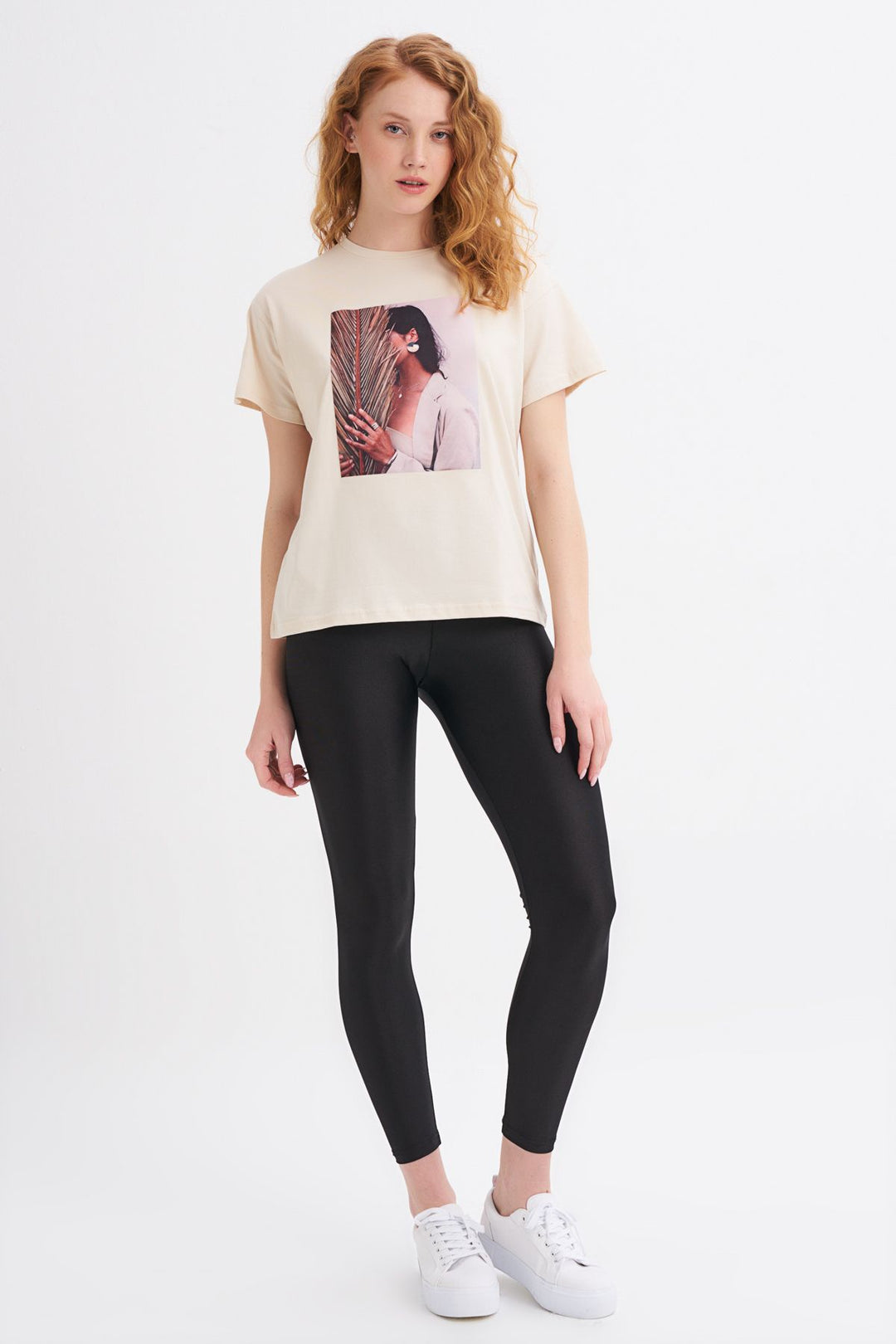 Basklı Tişört Açık Bej