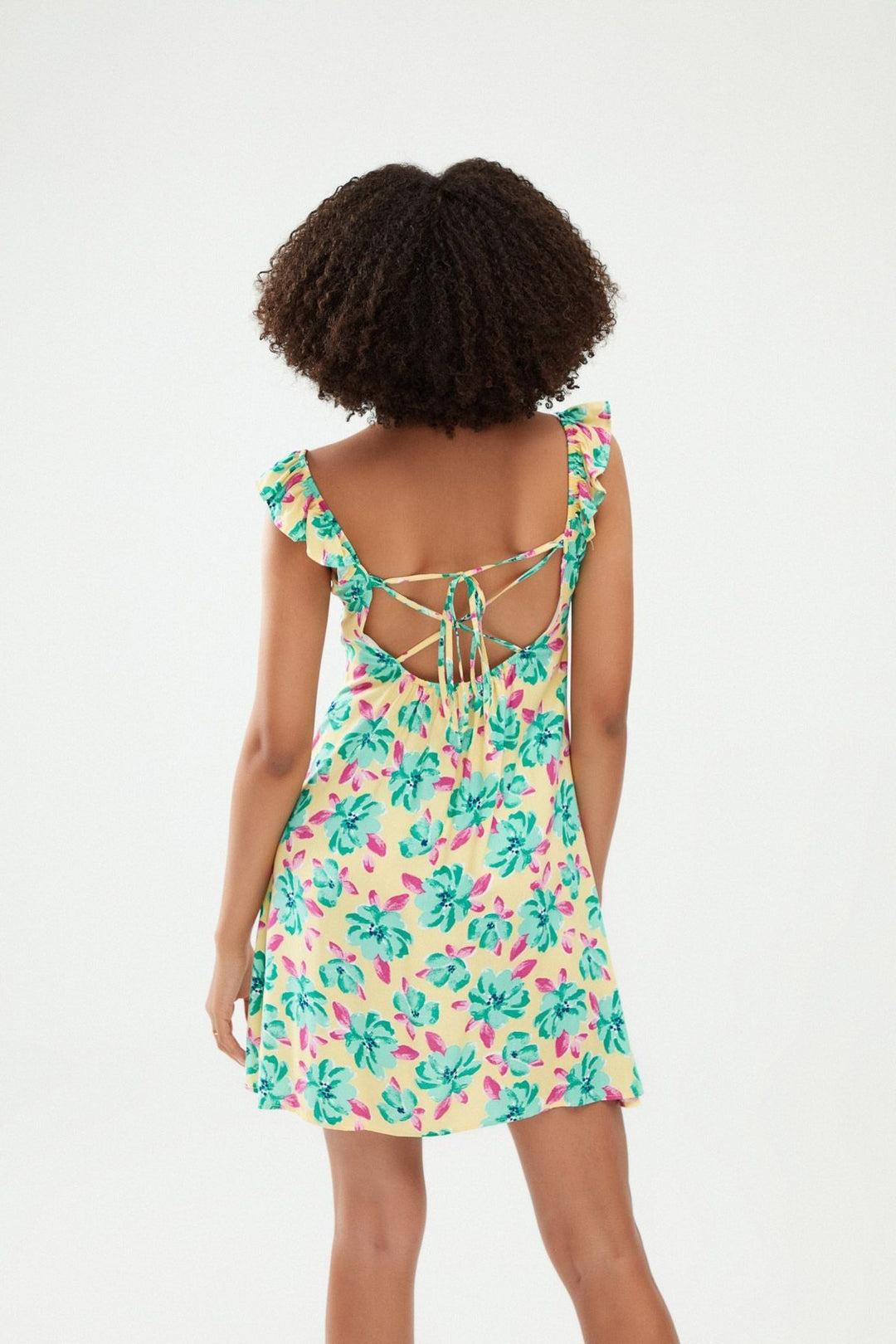 Desenli Sırt Dekolteli Mini Elbise Sarı