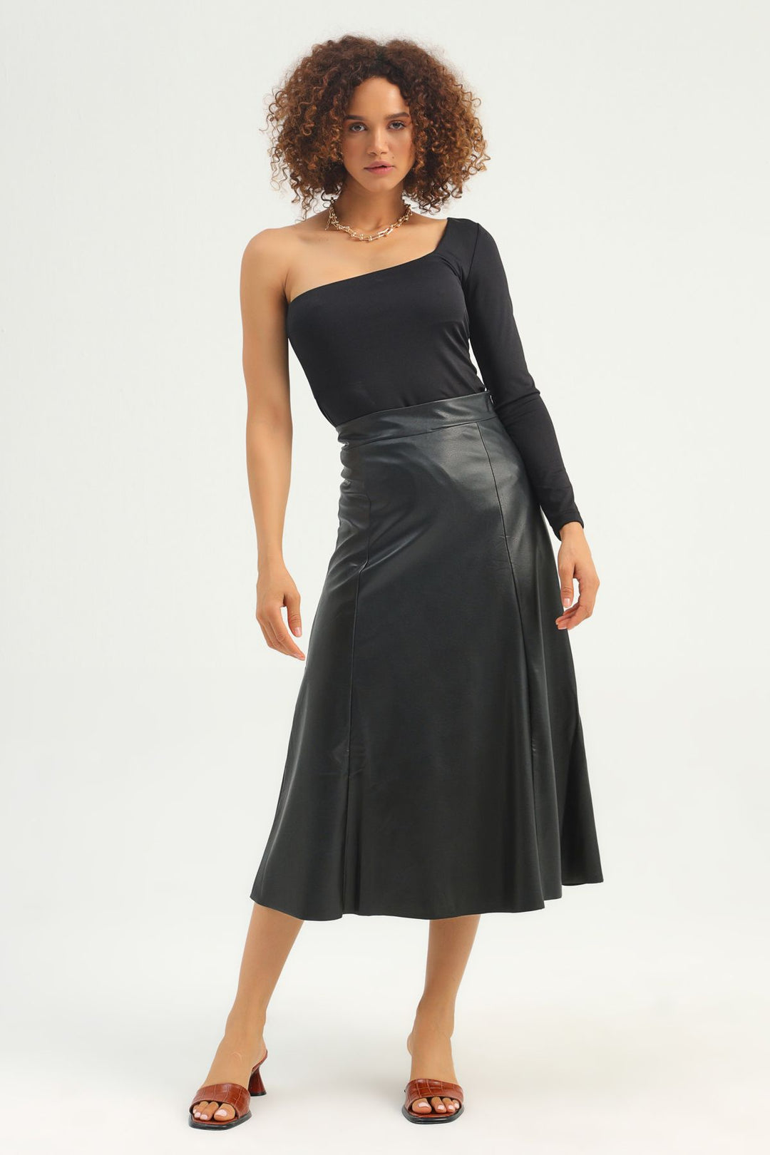 Tek Omuz Crop Bluz Siyah