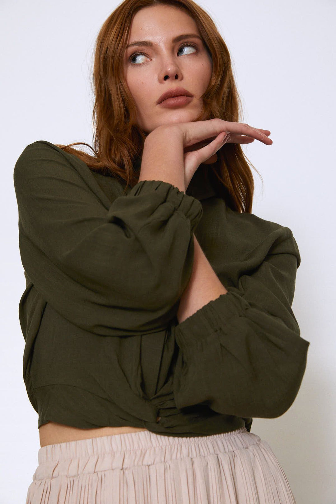 Lastikli Kol Beli Düğümlü Gömlek Haki