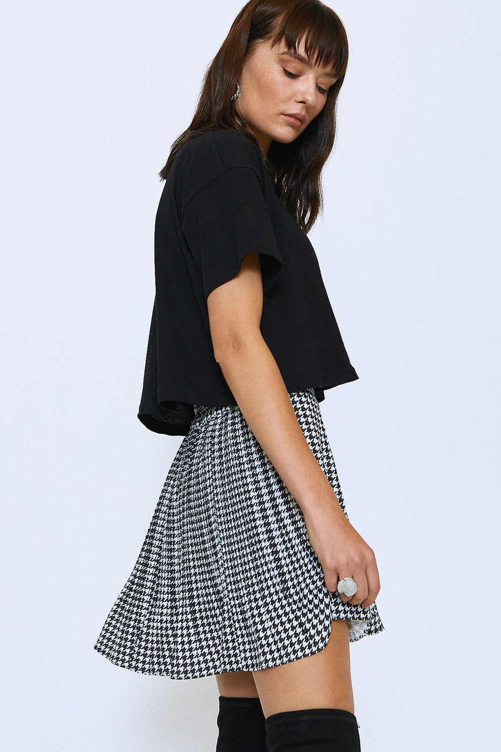 Patterned Pleated Mini Skirt Black