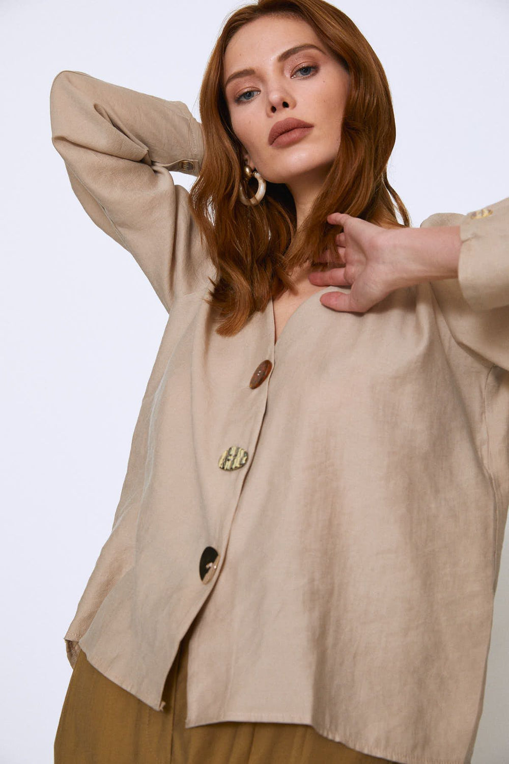 Buttoned V-Neck Shirt Stone