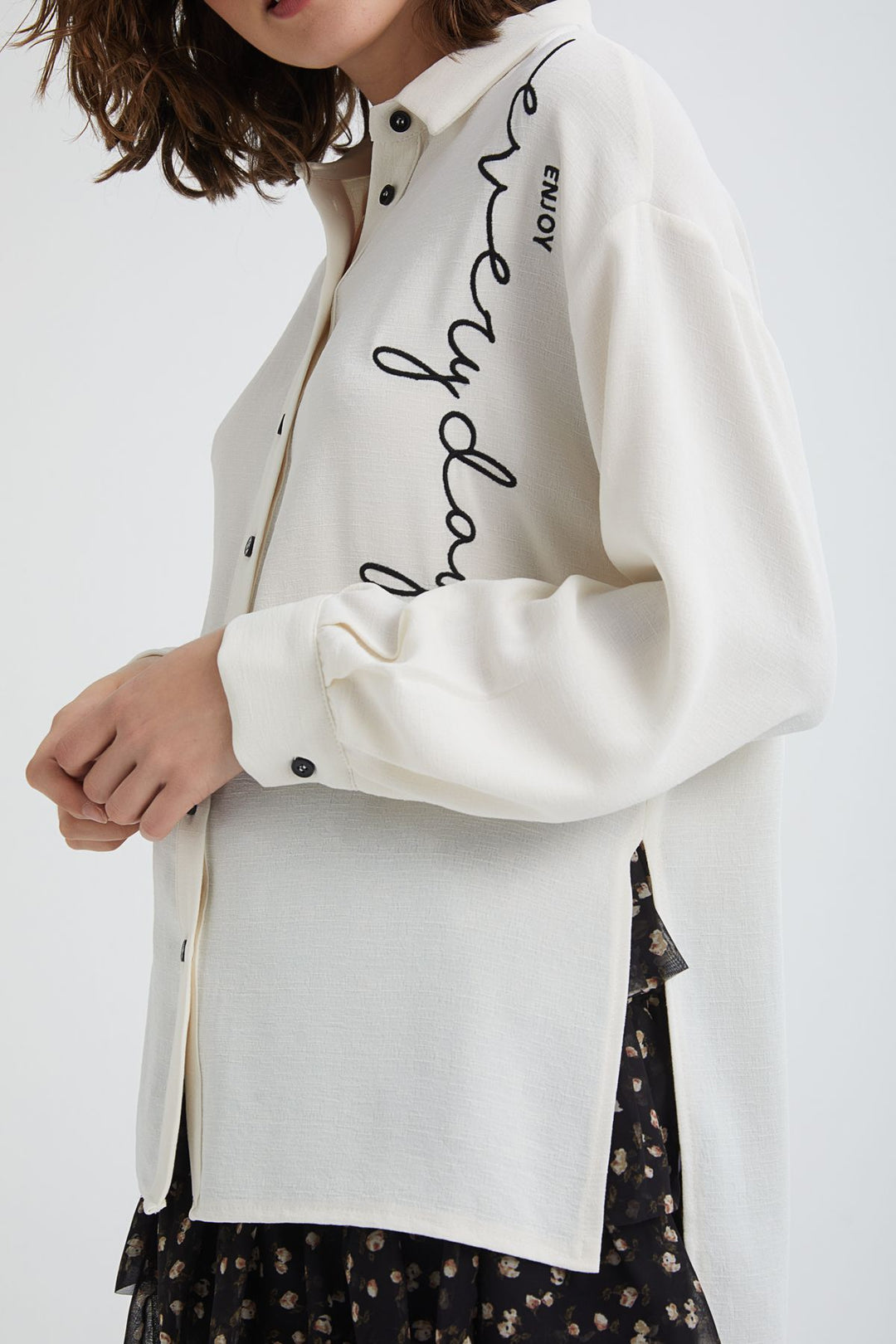 Embroidered Detailed Shirt Ecru