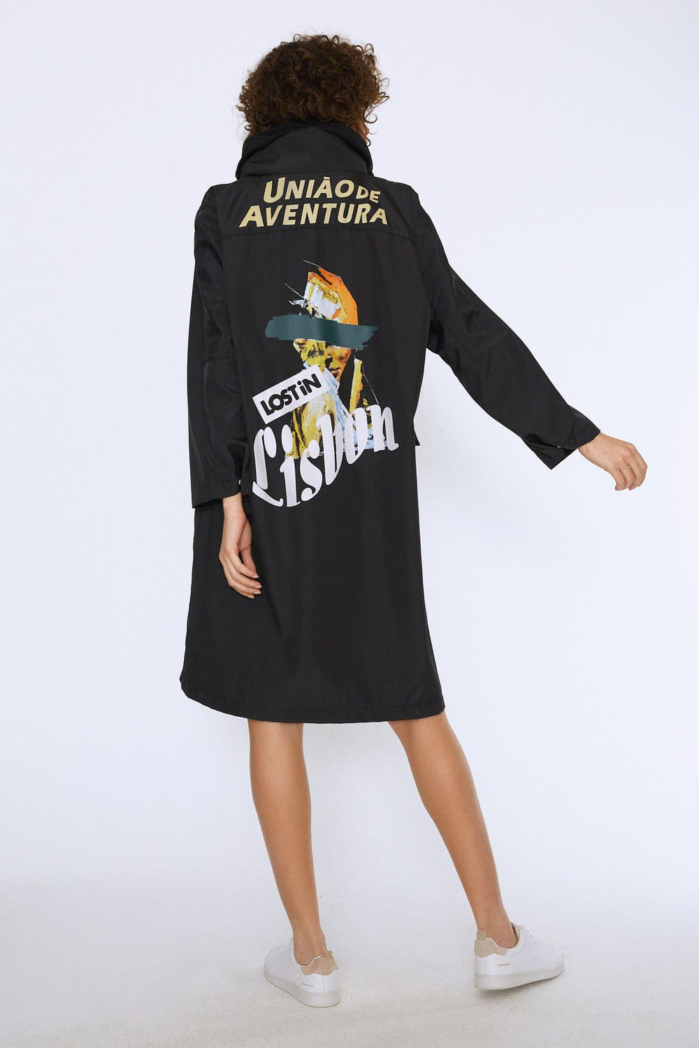 Printed Back Hooded Long Trench Coat Black