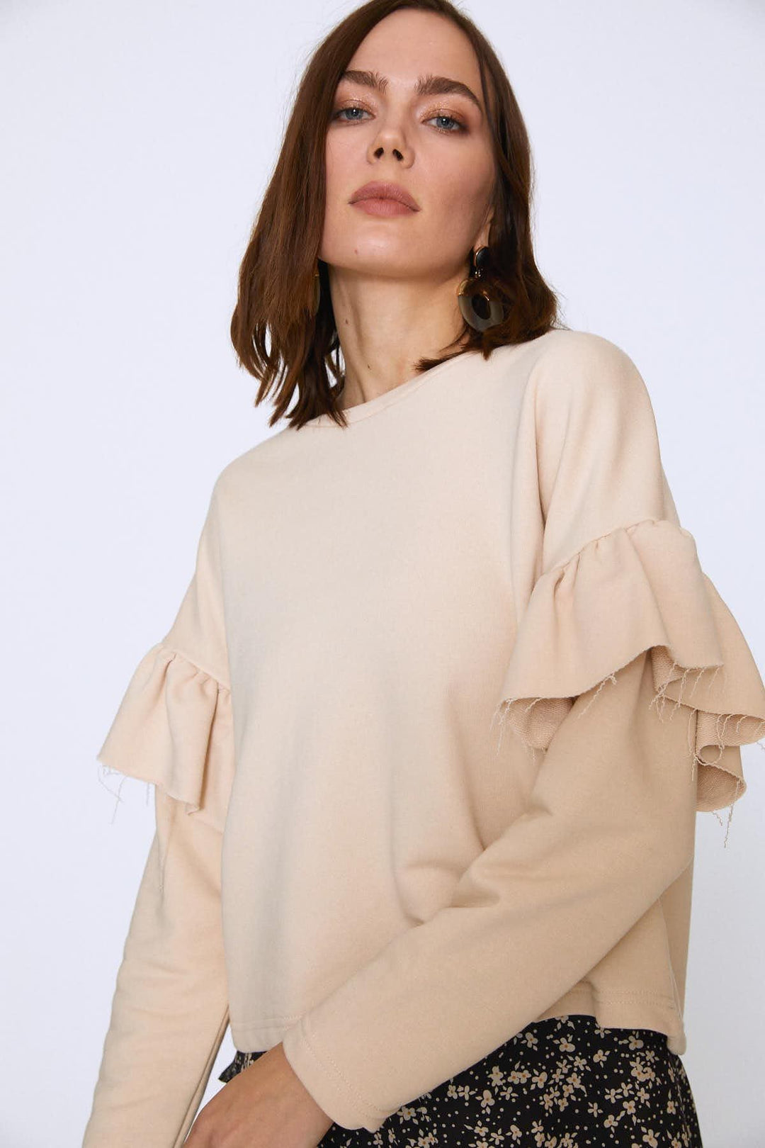 Crew Neck Sleeves Frilly Sweatshirt Beige