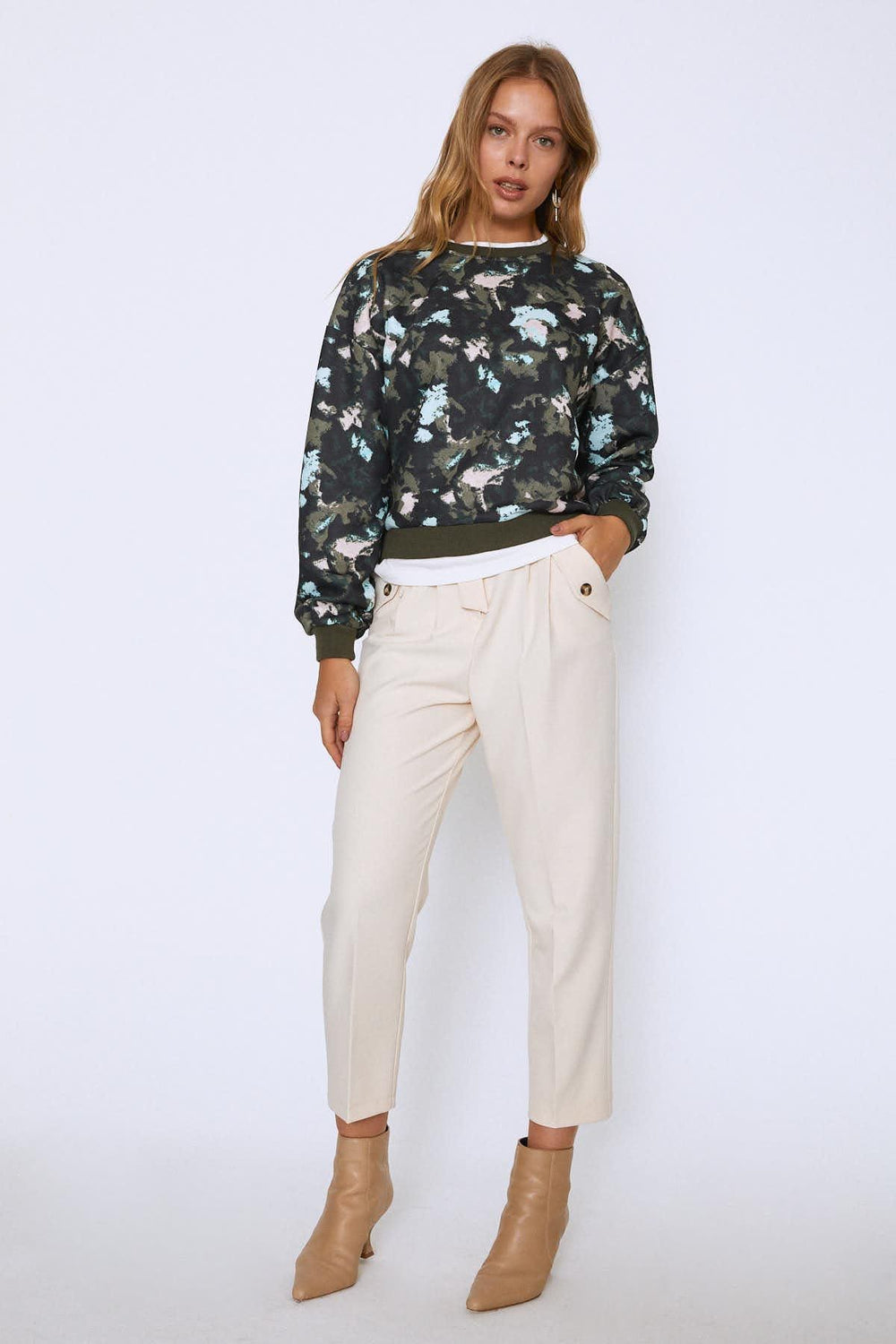 Camouflage Patterned Sweatshirt Khaki