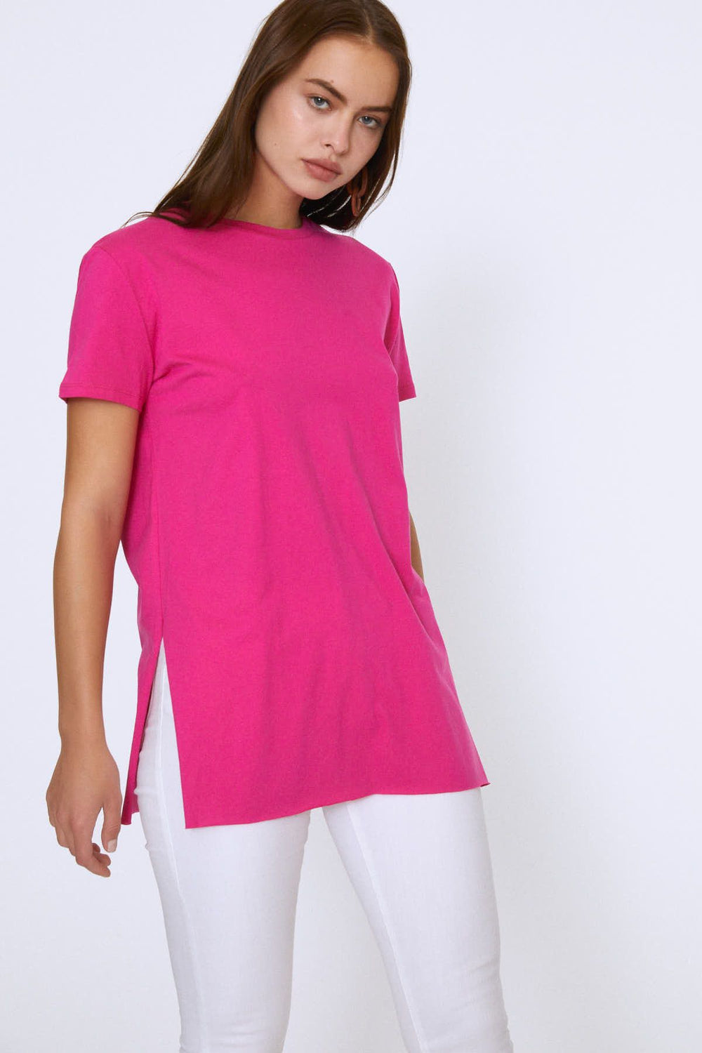 Bisiklet Yaka Yanı Yırtmaçlı Tişört Fuşya