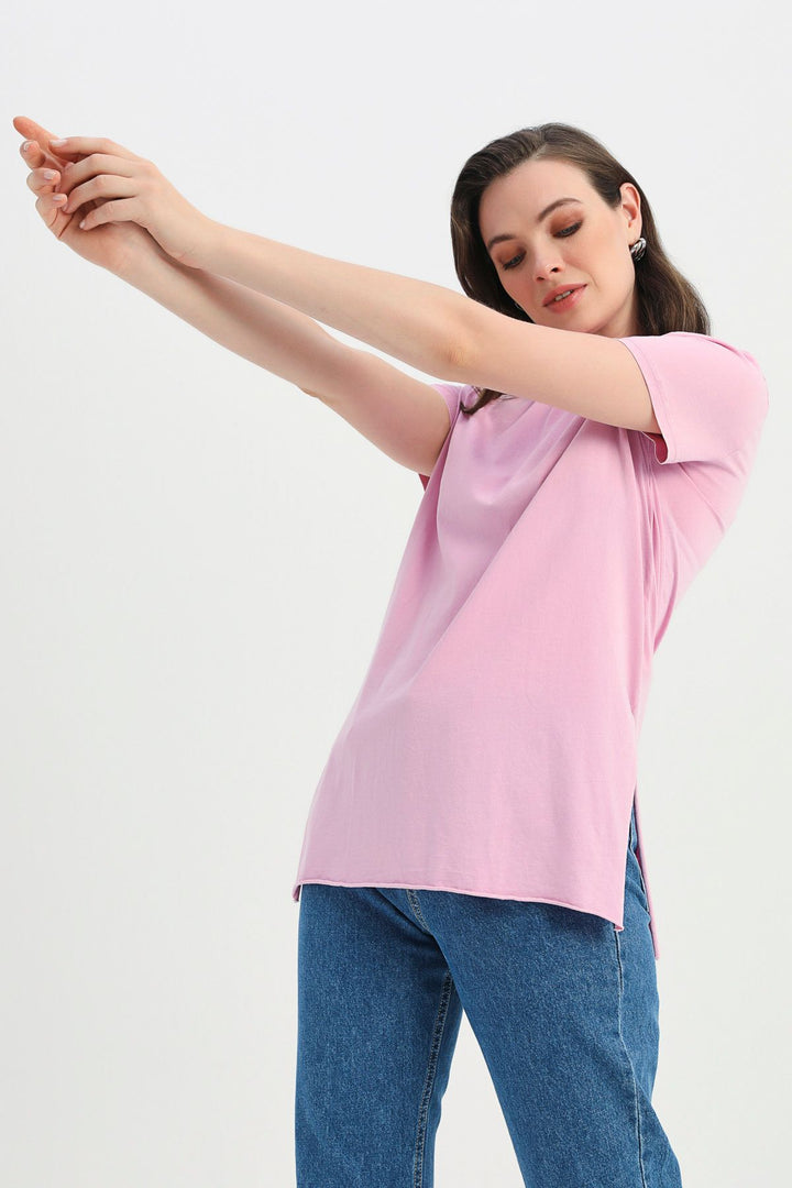 Yanı Yırtmaçlı Bisiklet Yaka Tişört Pembe