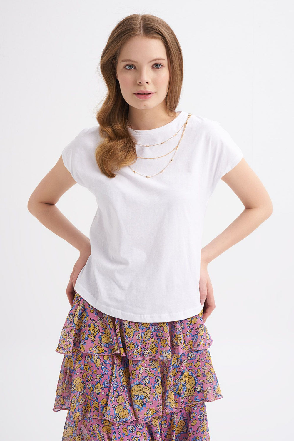 Necklace Accessory Detailed T-Shirt White
