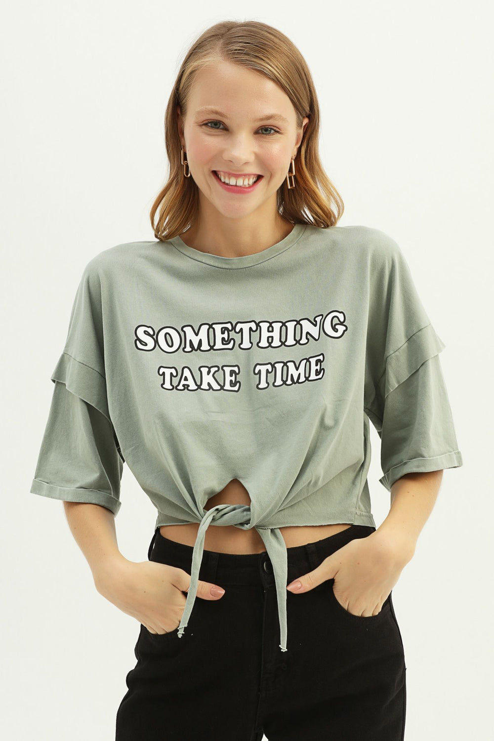 Önü Bağlamalı Baskılı Tişört Haki