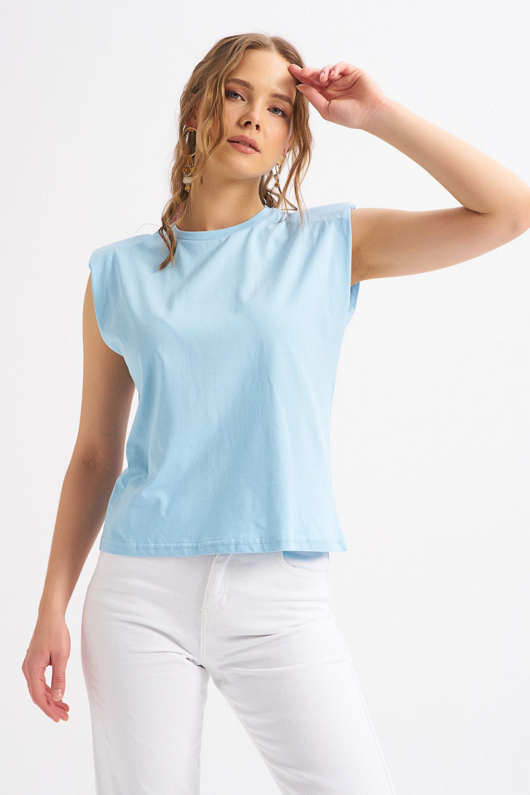 Padded Sleeveless Basic T-Shirt Blue
