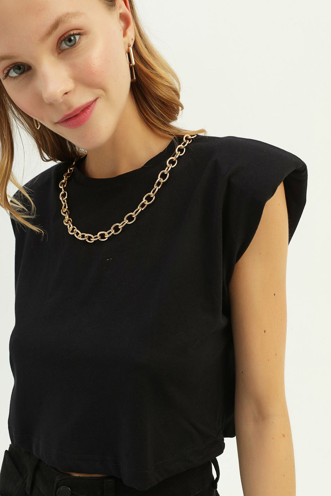 Padded Accessory Crop T-Shirt Black