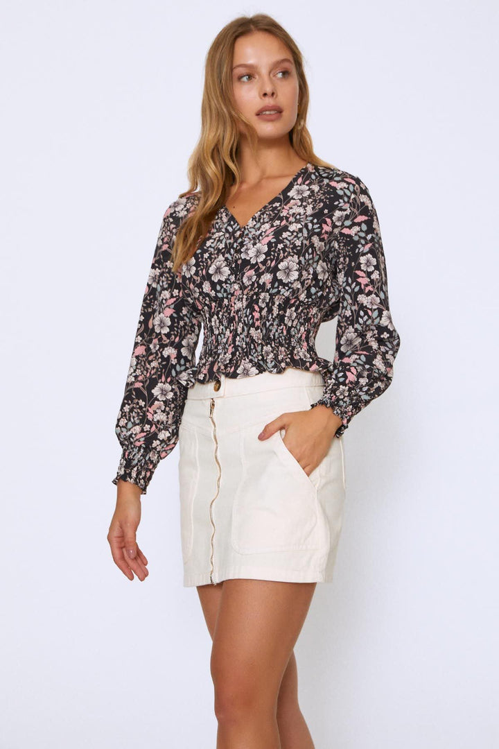 Önü Düğmeli V Yaka Bluz Siyah