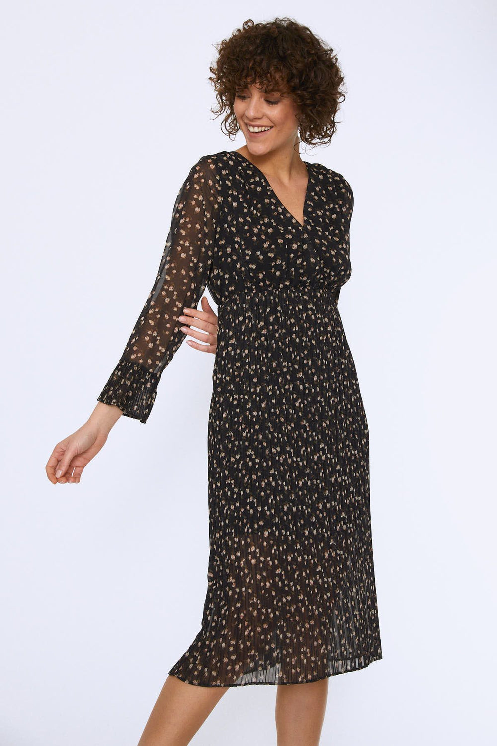 Pleated Skirt Long Sleeve Dress Black