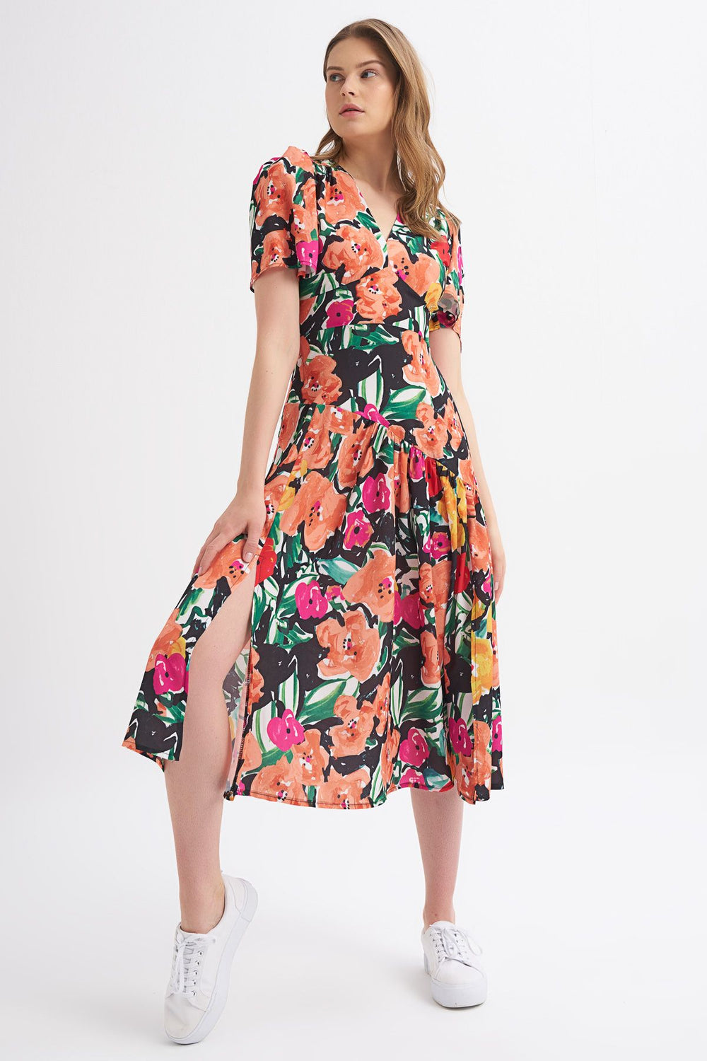 Patterned V-Neck Slit Detailed Dress Orange