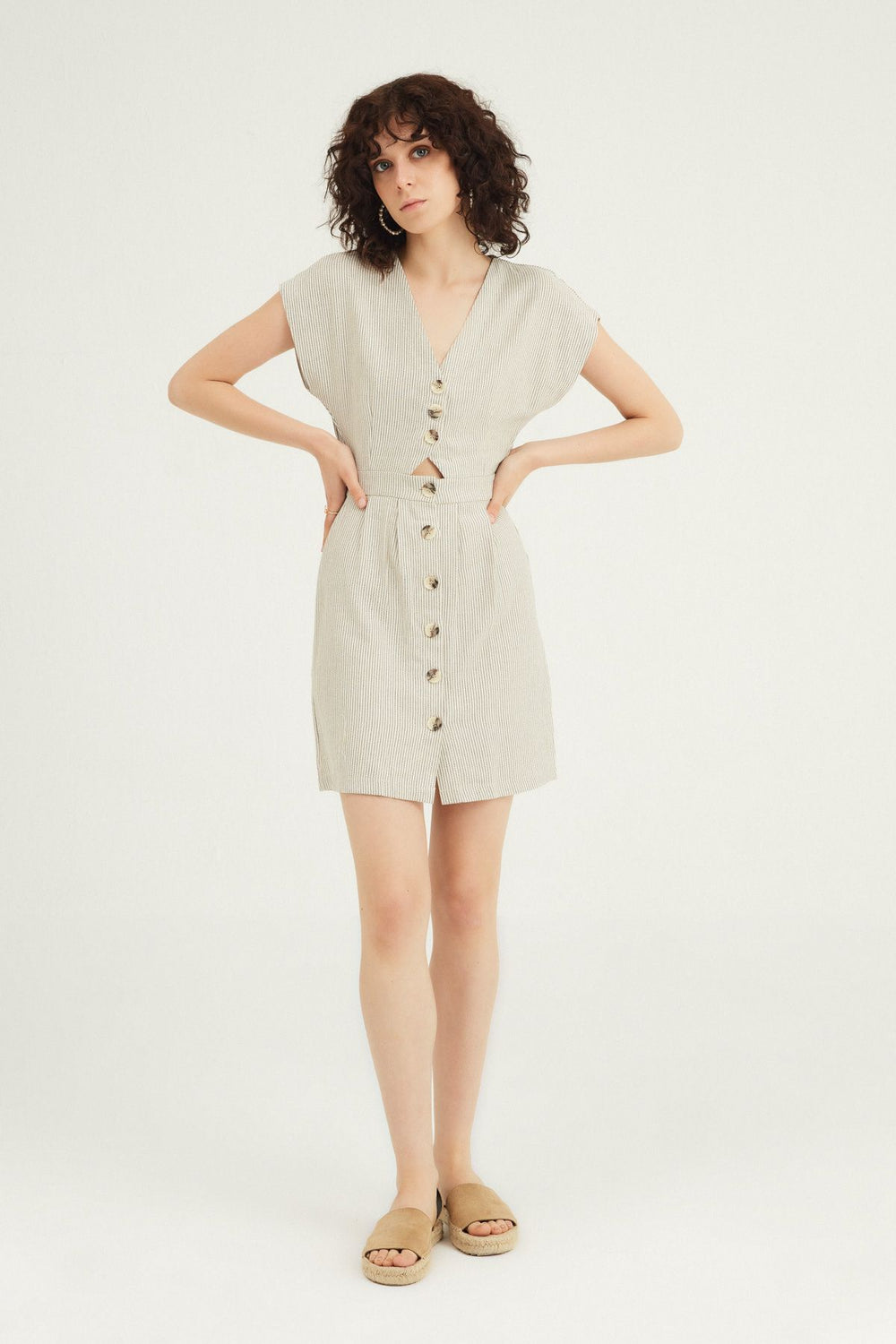 V Neck Buttoned Linen Dress Black