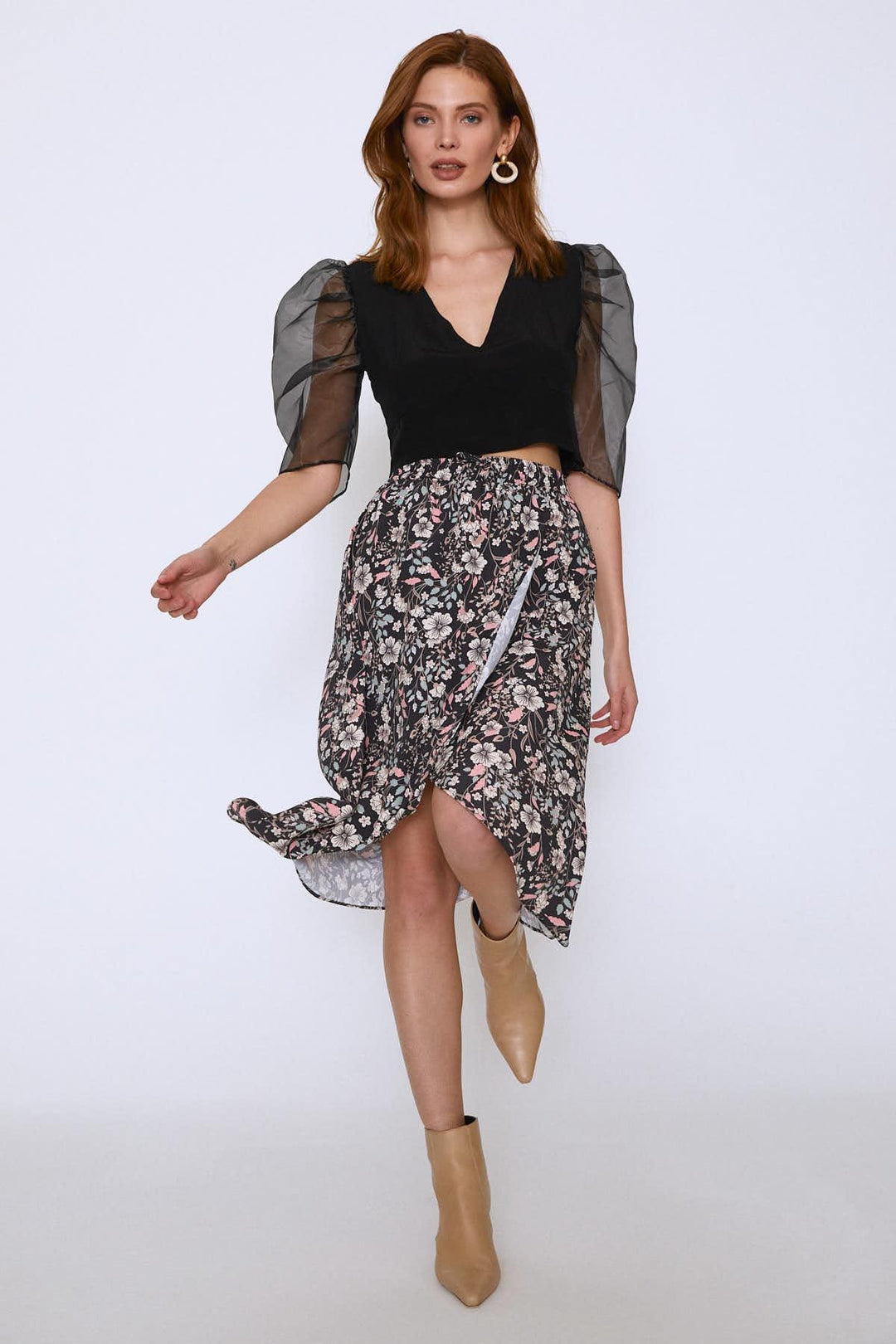 Floral Patterned Wrap Skirt Black