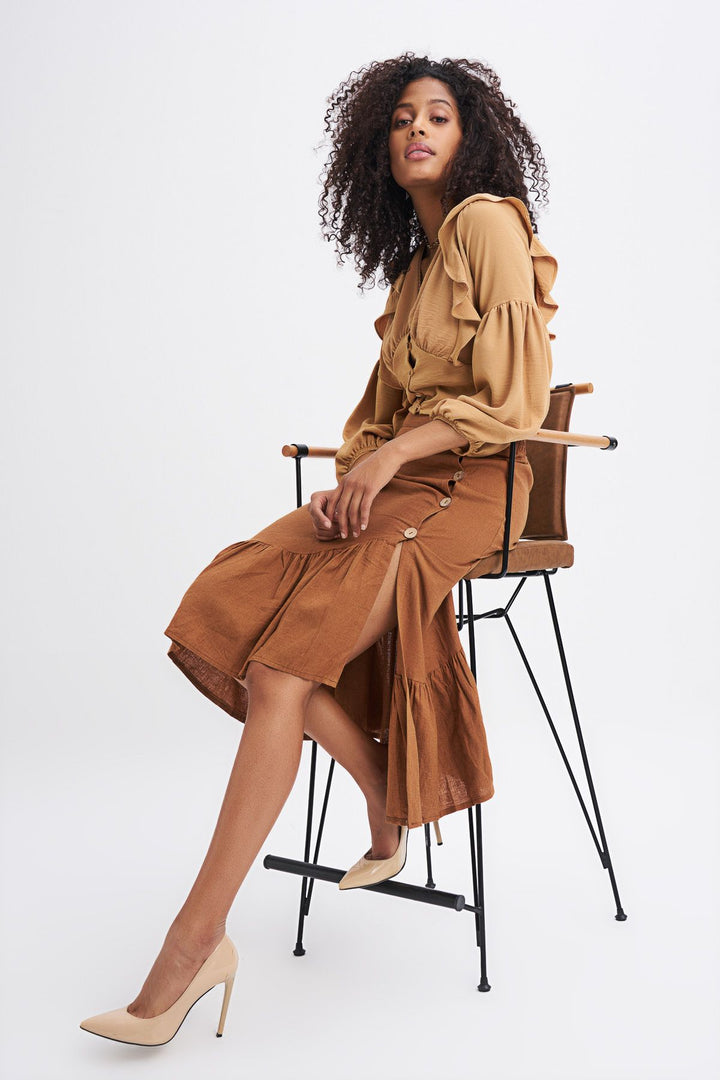 Buttoned Slit Linen Skirt Brown