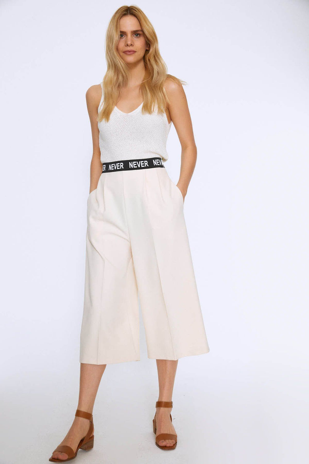 Beli Ribanalı Bol Paça Pantolon Ekru