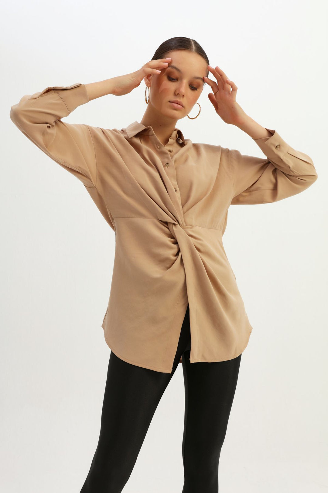 Beli Büzgülü Gömlek Bej