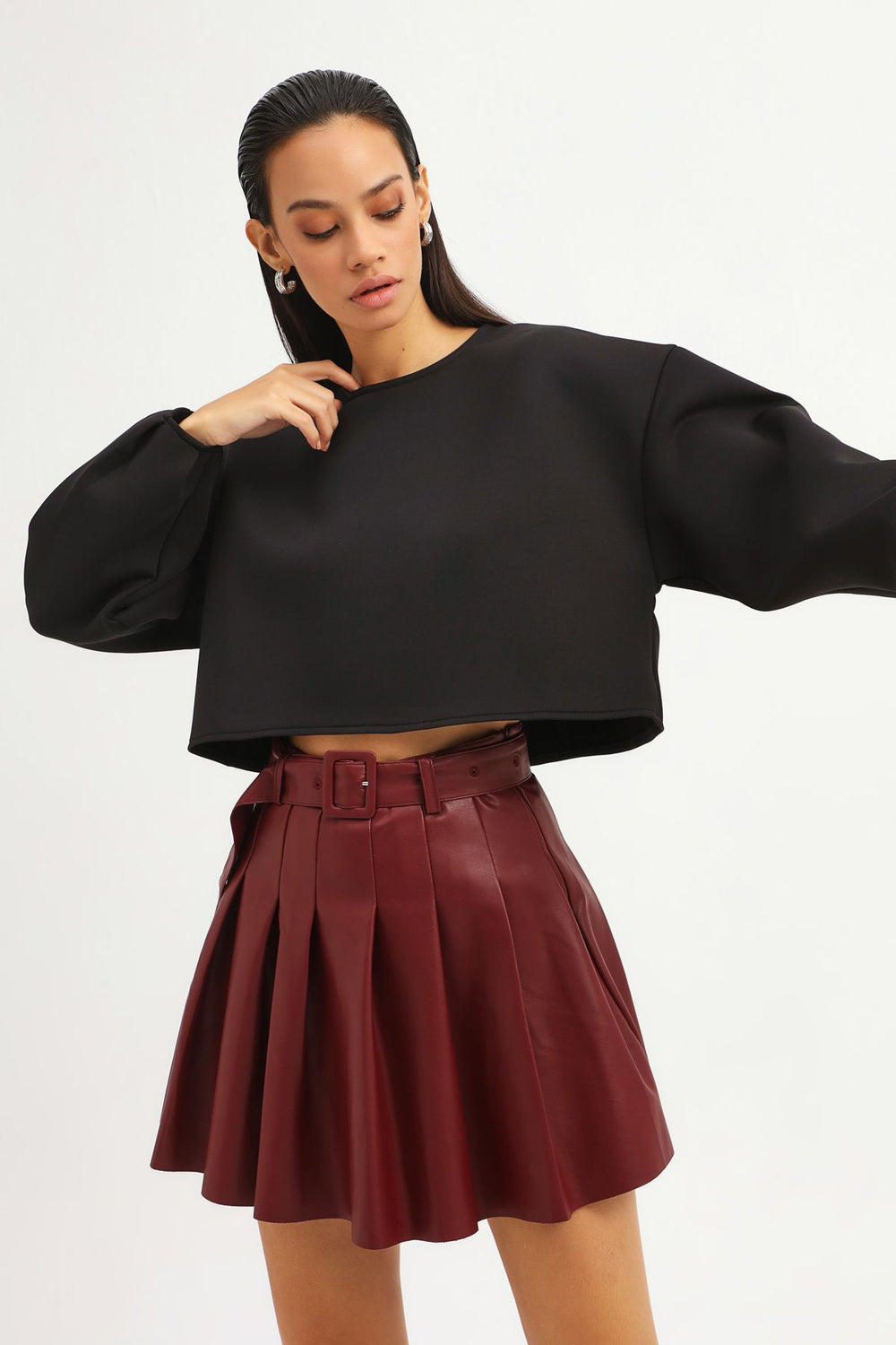 Diver Cloth Crop Sweatshirt Black