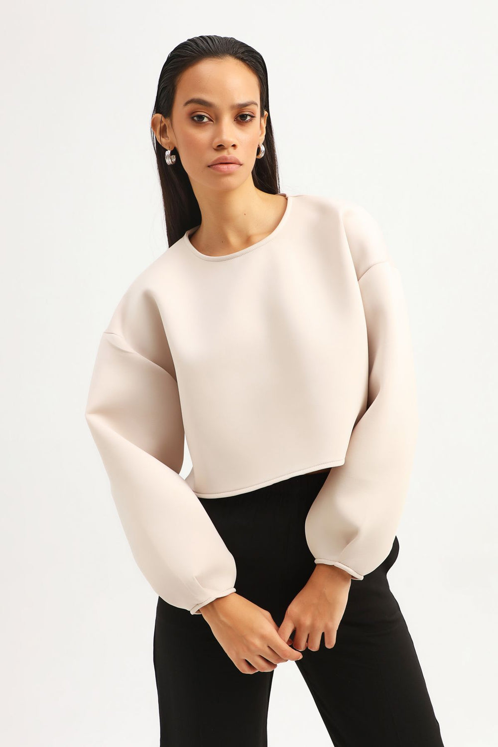 Diving Fabric Crop Sweatshirt Beige