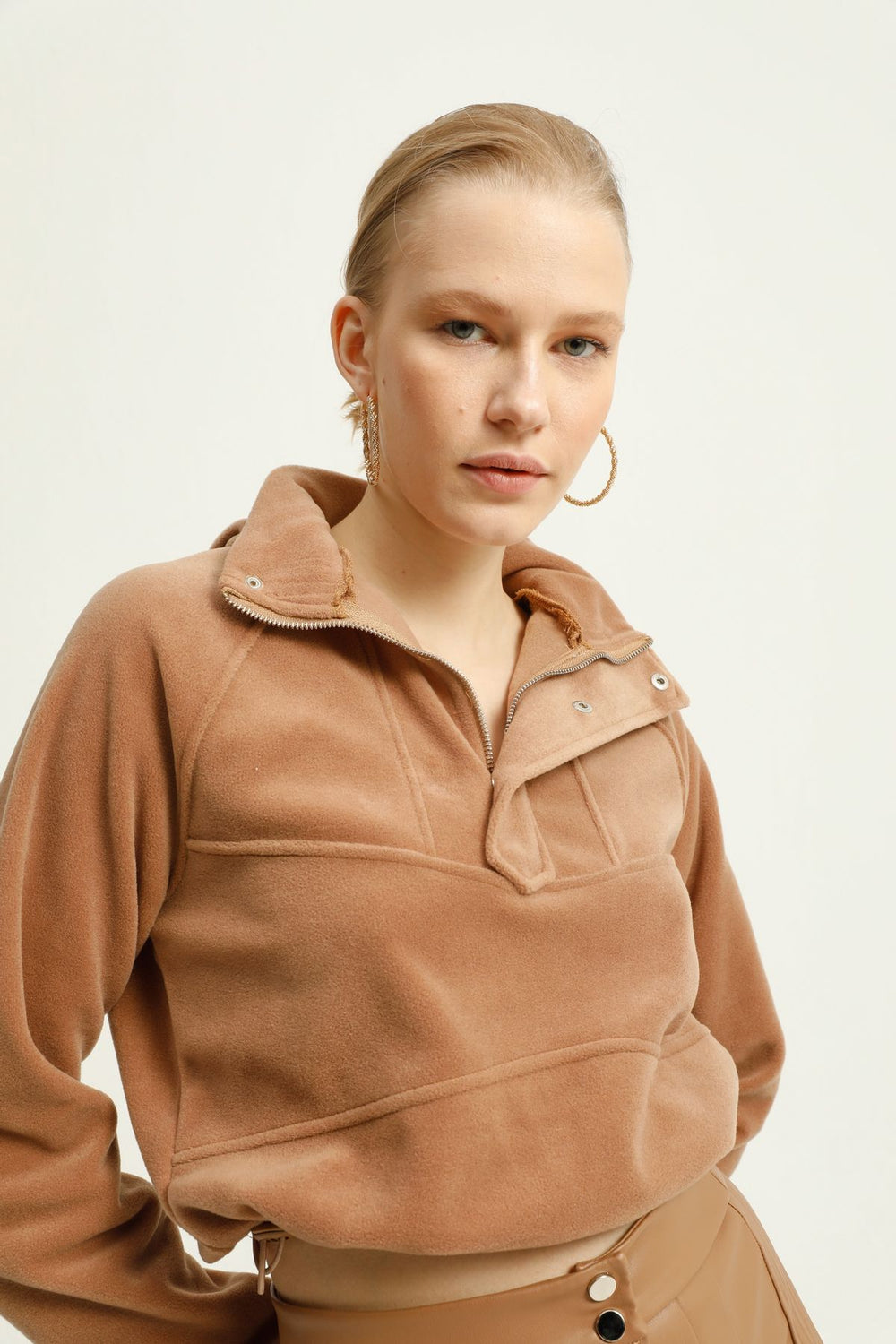 Hooded Fleece Sweatshirt Camel