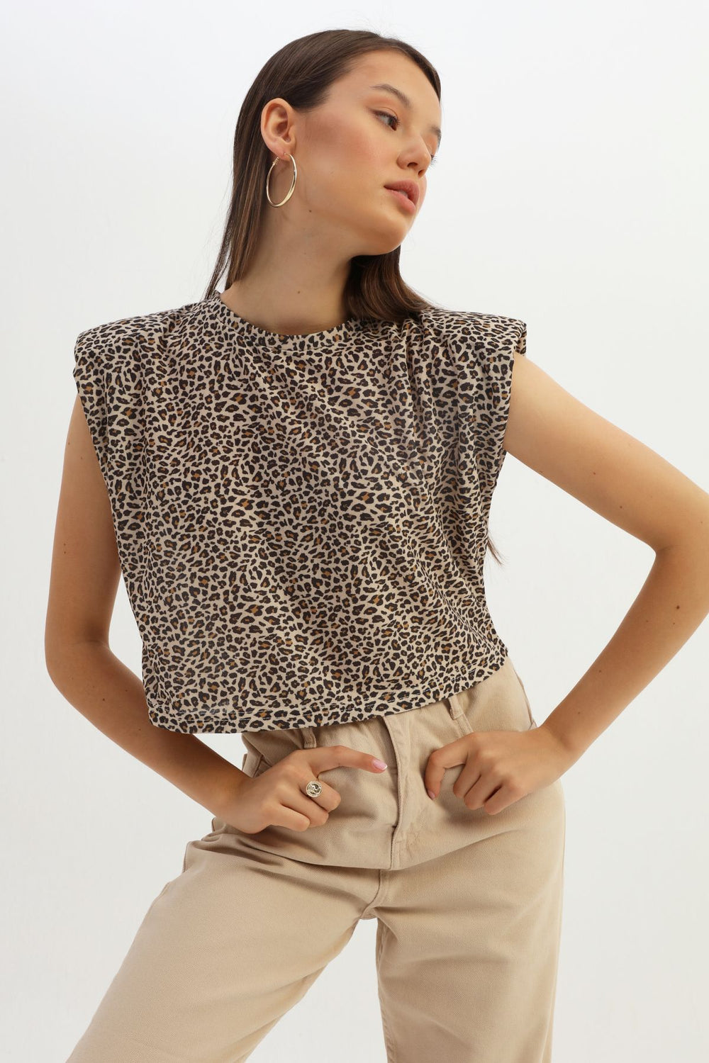 Leopard Pattern Padded T-Shirt Brown