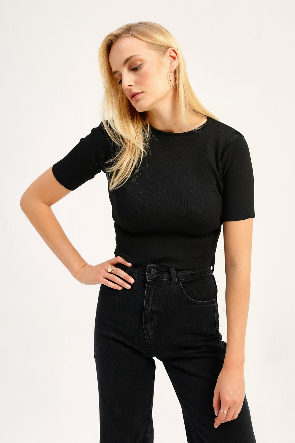 Short Sleeve Crop Knitwear Black