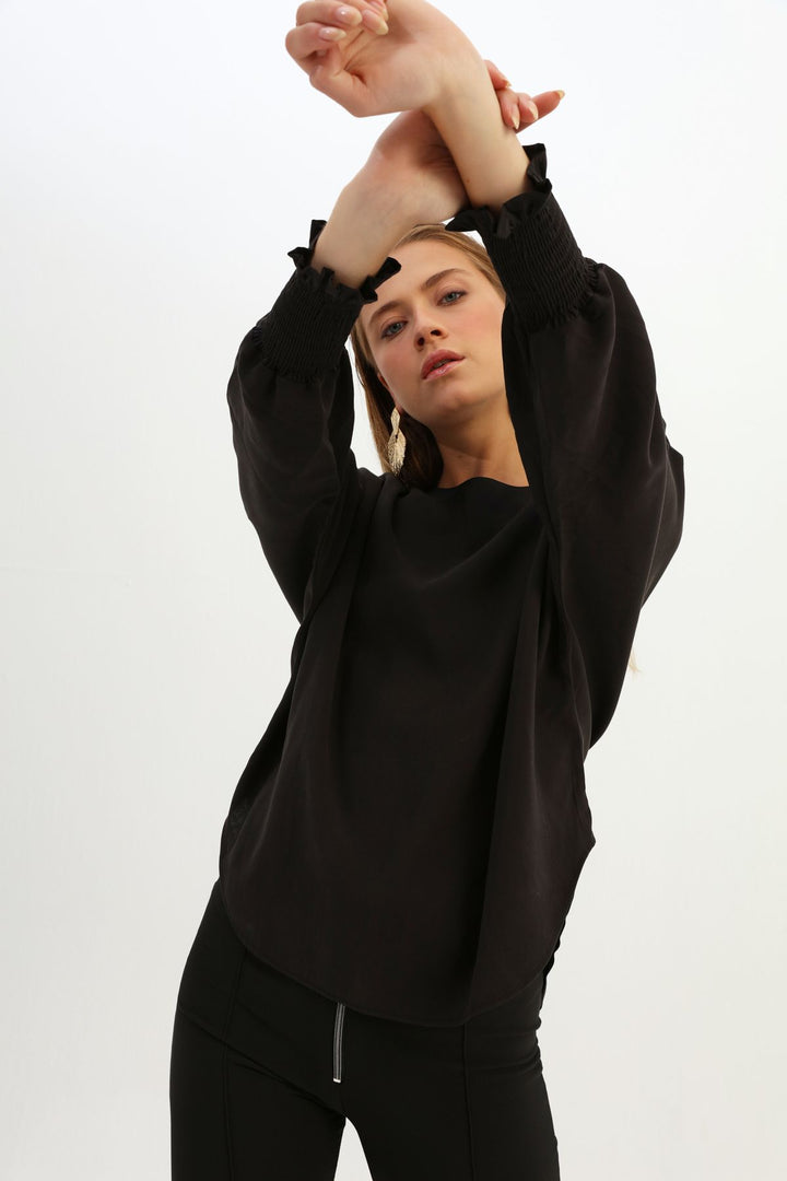 Sleeveless Blouse Black